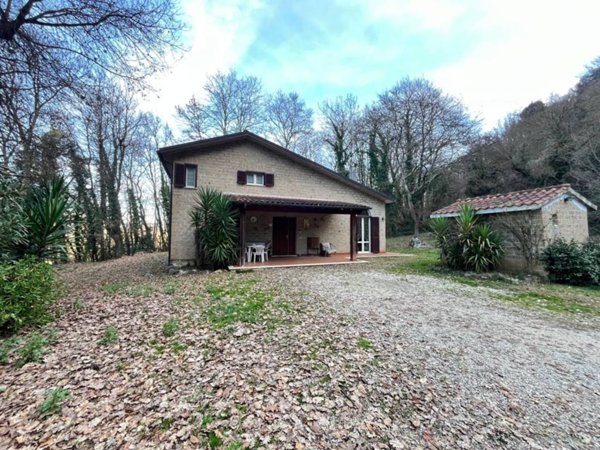 casa indipendente in vendita ad Orte