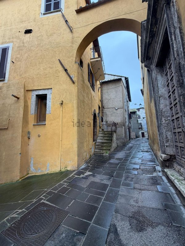 appartamento in vendita ad Orte