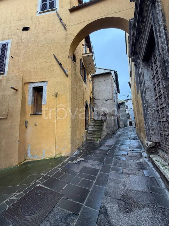 appartamento in vendita ad Orte