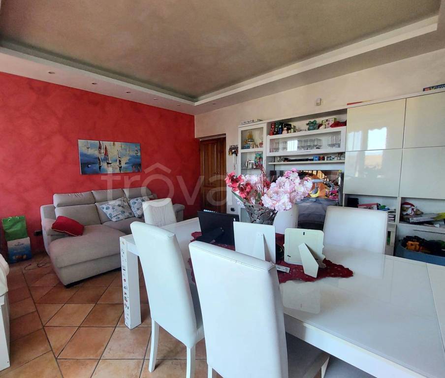 appartamento in vendita ad Orte in zona Orte Scalo