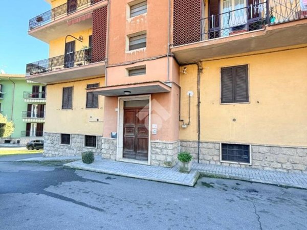 appartamento in vendita ad Orte