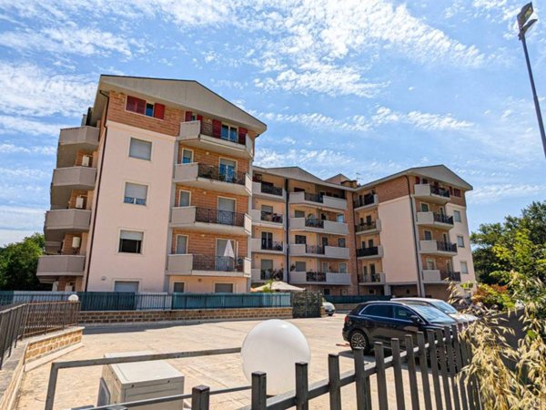 appartamento in vendita ad Orte