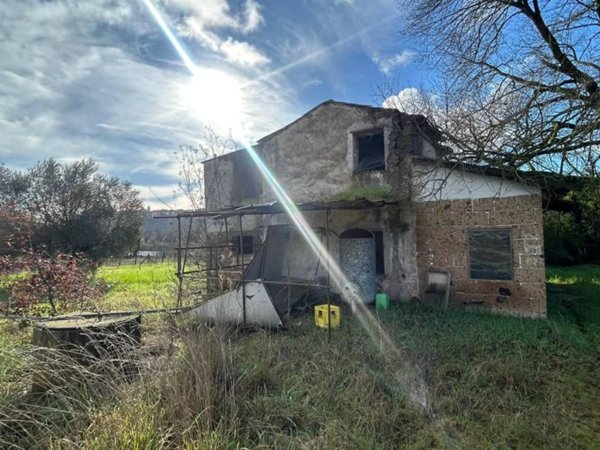 casa indipendente in vendita ad Orte