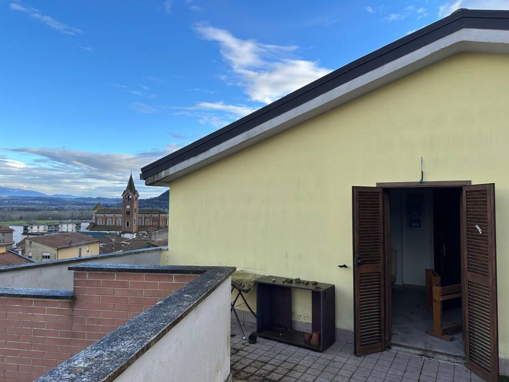 appartamento in vendita ad Orte in zona Orte Scalo