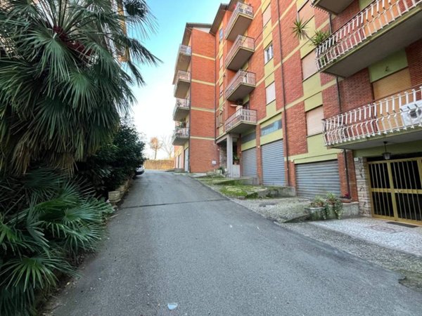 appartamento in vendita ad Orte in zona Orte Scalo