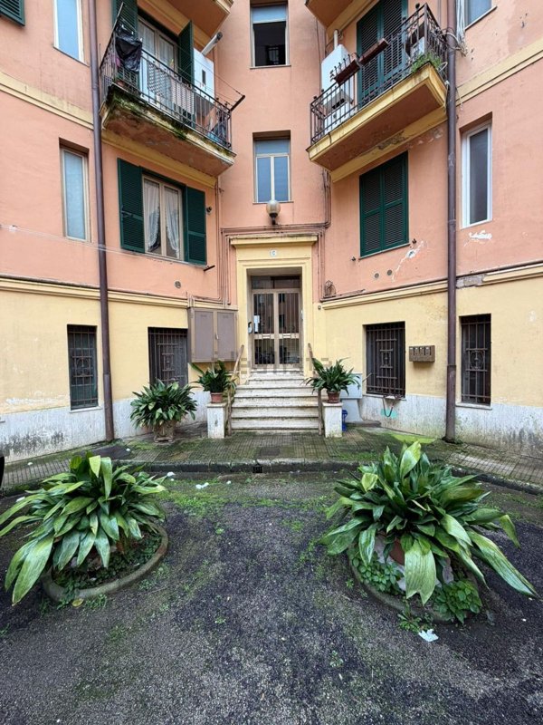 appartamento in vendita ad Orte in zona Orte Scalo