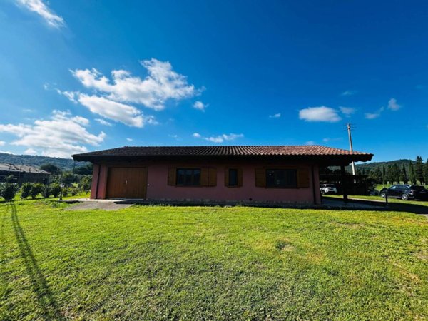 casa indipendente in vendita ad Orte