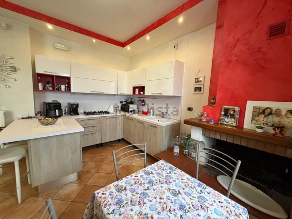 appartamento in vendita ad Orte in zona Orte Scalo