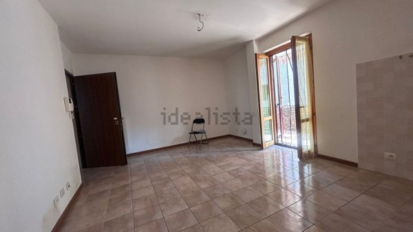 appartamento in vendita ad Orte in zona Orte Scalo