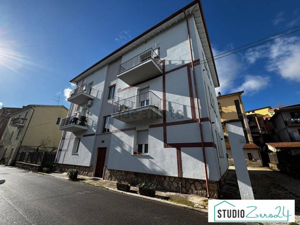 appartamento in vendita ad Orte in zona Orte Scalo