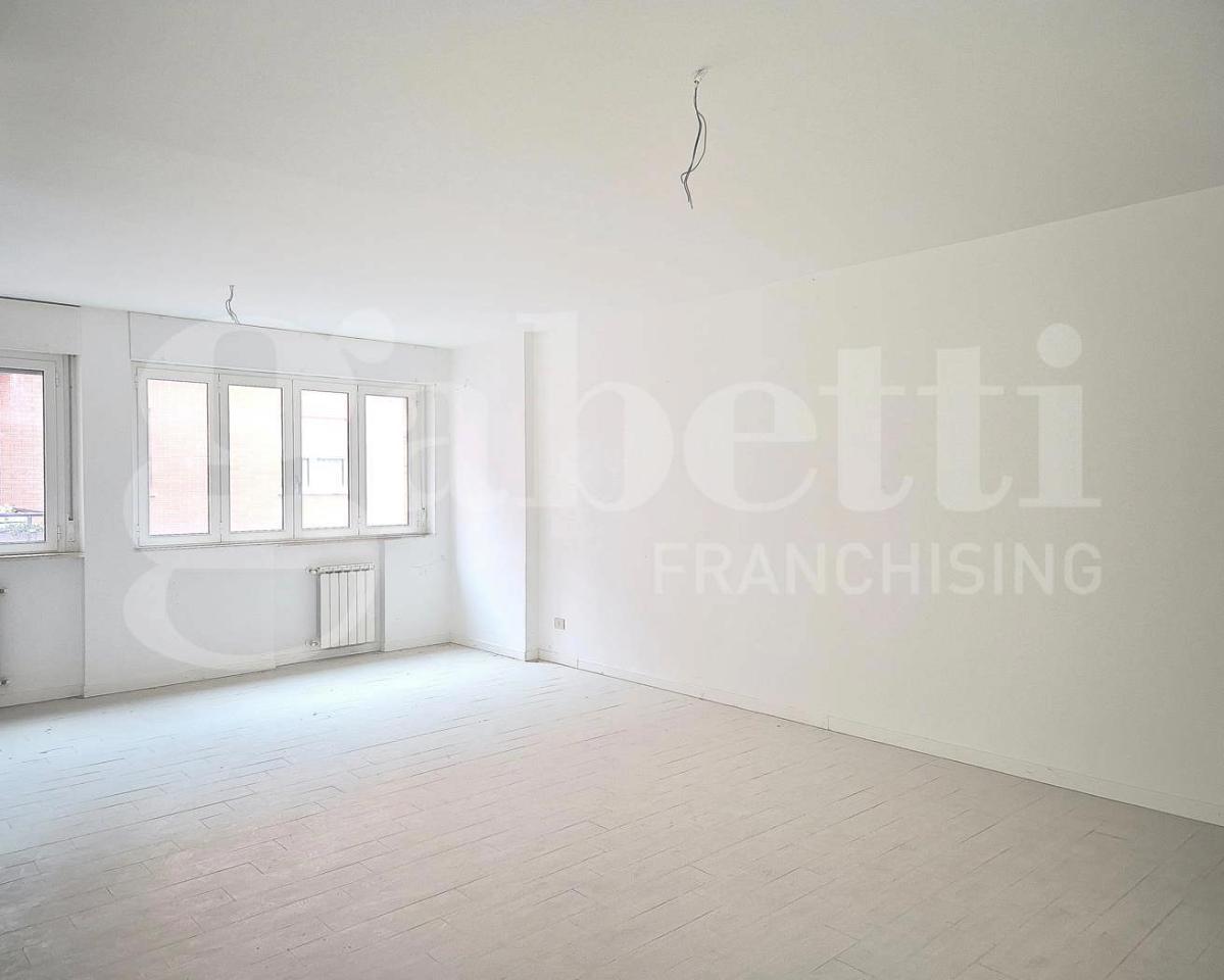 appartamento in vendita ad Orte in zona Orte Scalo