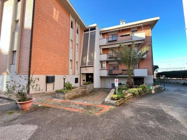 appartamento in vendita ad Orte in zona Orte Scalo