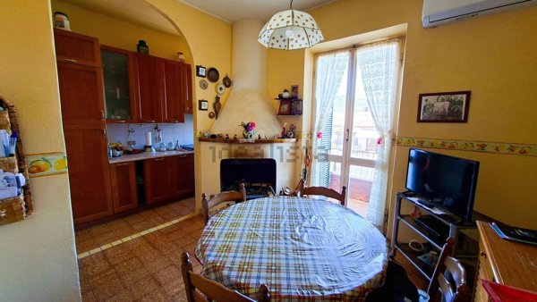 appartamento in vendita ad Orte in zona Orte Scalo