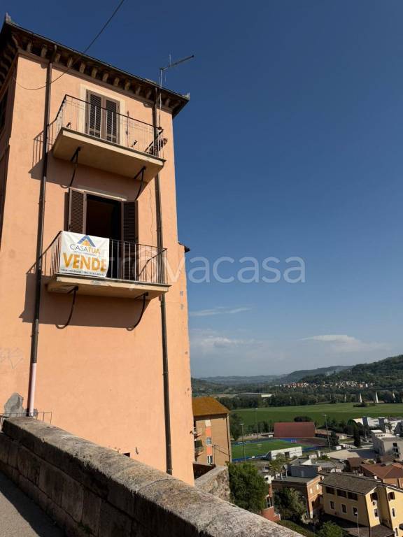 casa indipendente in vendita ad Orte