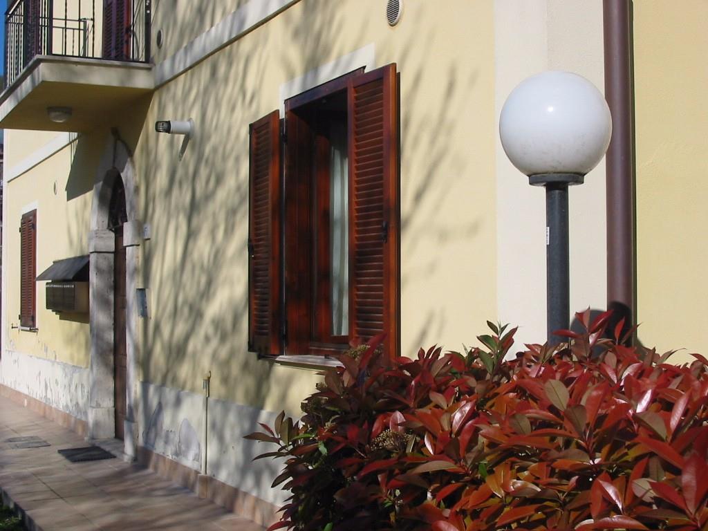 appartamento in vendita ad Orte in zona Orte Scalo