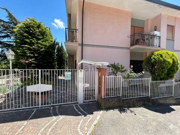 appartamento in vendita ad Orte