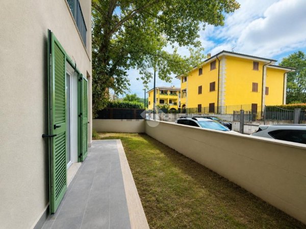appartamento in vendita ad Orte in zona Orte Scalo