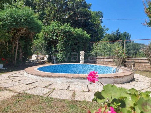 casa indipendente in vendita ad Orte