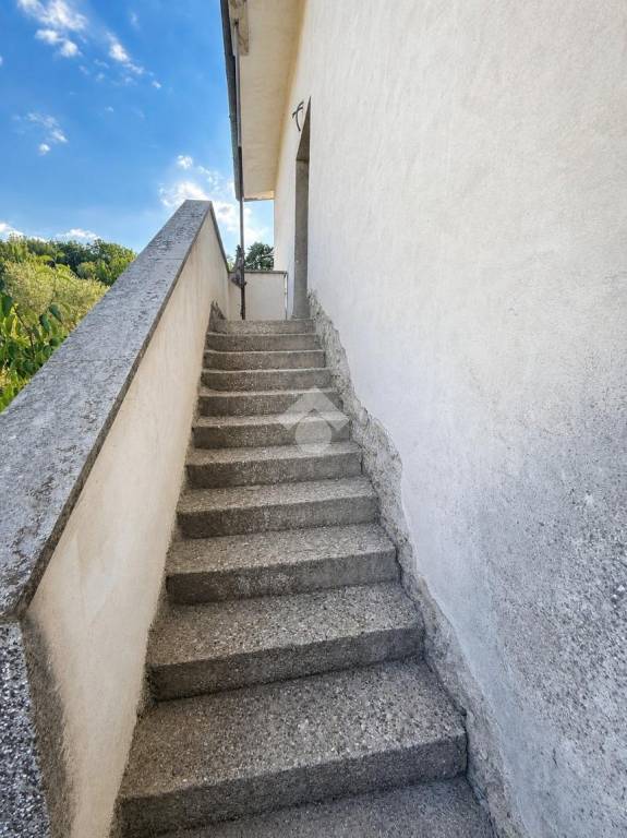 casa indipendente in vendita ad Orte