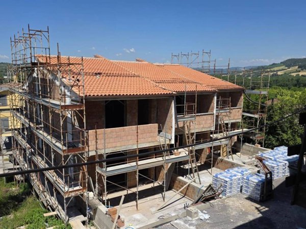 appartamento in vendita ad Orte in zona Orte Scalo
