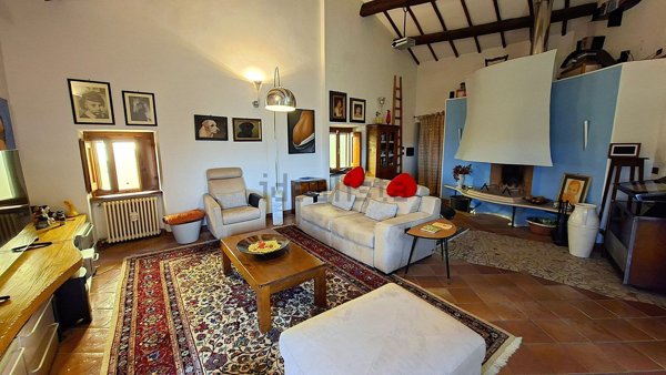 appartamento in vendita ad Orte in zona Orte Scalo
