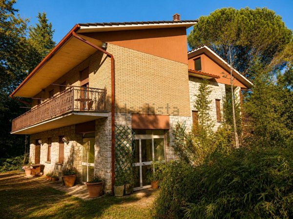 casa indipendente in vendita ad Orte