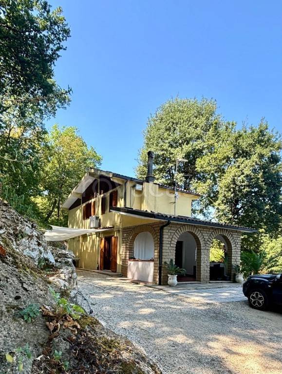 casa indipendente in vendita ad Orte