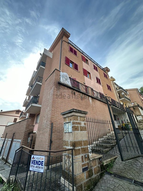 appartamento in vendita ad Orte in zona Orte Scalo