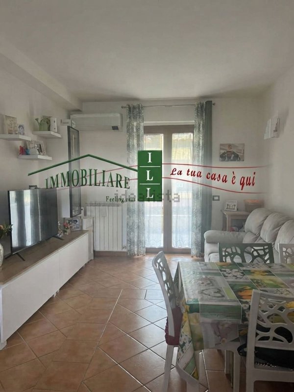 appartamento in vendita ad Orte in zona Orte Scalo