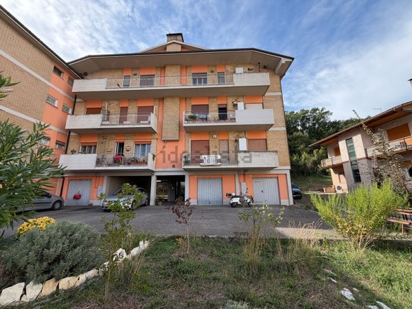 appartamento in vendita ad Orte in zona Orte Scalo