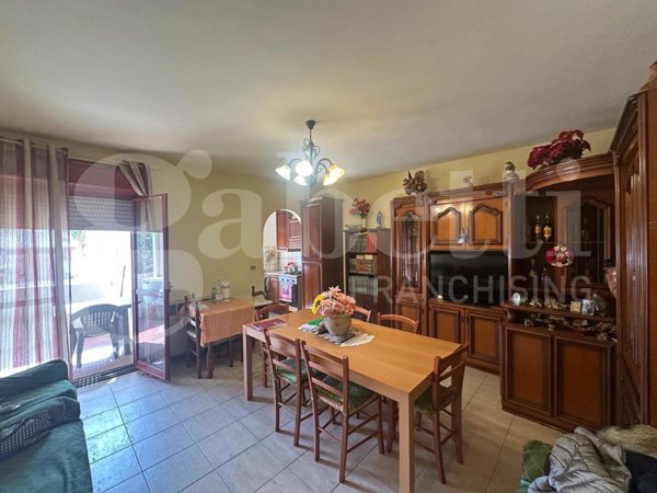 appartamento in vendita ad Orte in zona Orte Scalo