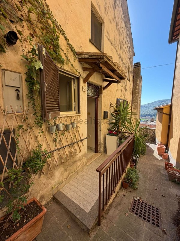 appartamento in vendita ad Orte