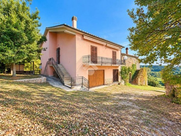 appartamento in vendita ad Orte