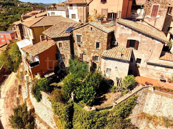 casa indipendente in vendita ad Orte