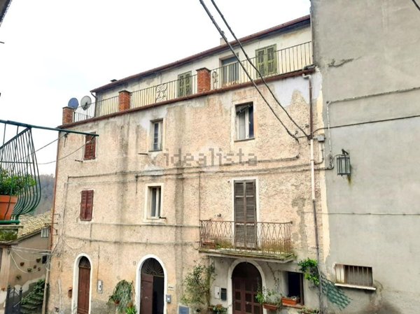 appartamento in vendita a Piansano