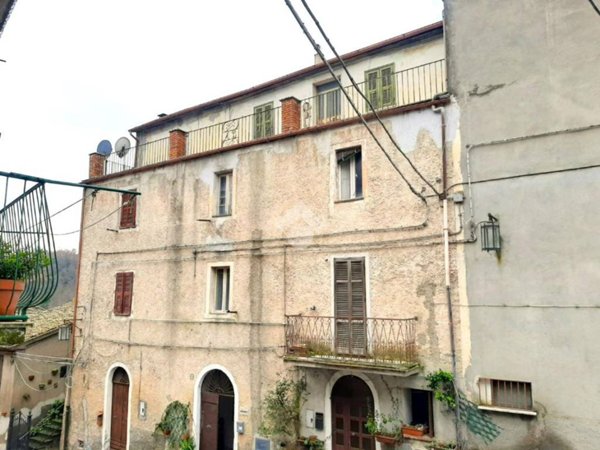 appartamento in vendita a Piansano