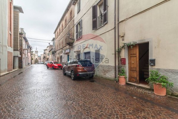 appartamento in vendita a Piansano