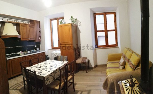 appartamento in vendita a Piansano