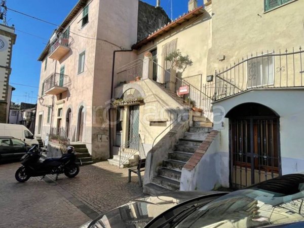 appartamento in vendita a Piansano