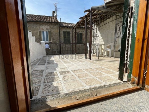 appartamento in vendita a Piansano