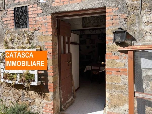 appartamento in vendita a Piansano