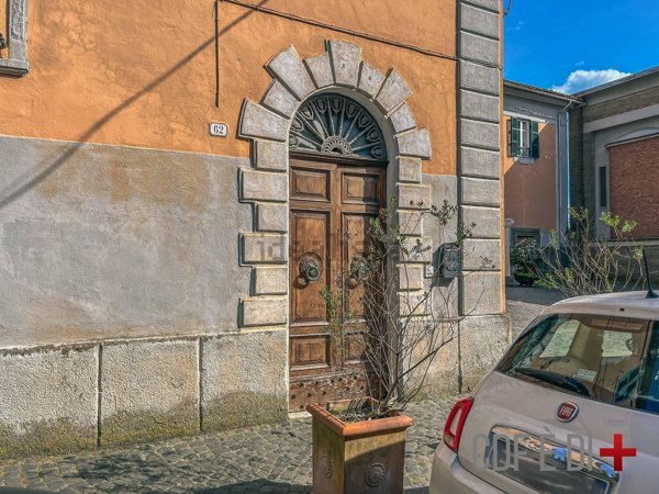 appartamento in vendita a Piansano