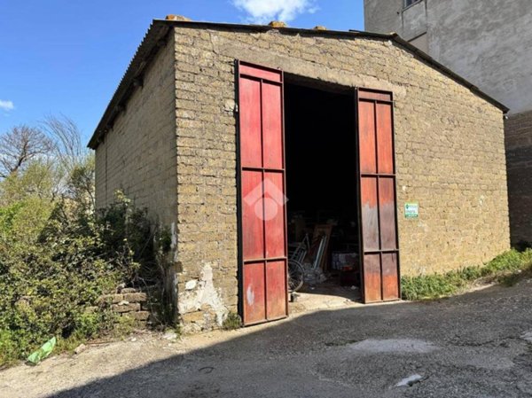 appartamento in vendita a Piansano