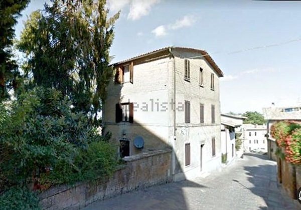 casa indipendente in vendita a Proceno