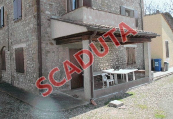 terreno edificabile in vendita a Proceno