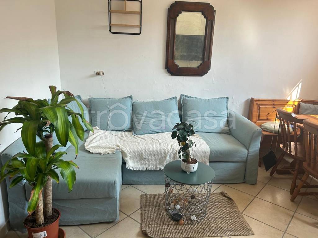 casa indipendente in vendita a Ronciglione