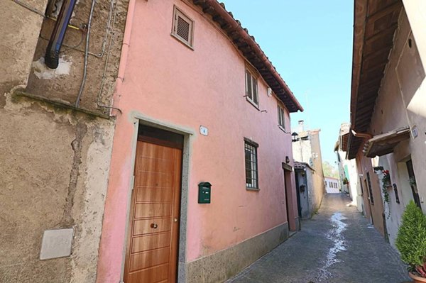 appartamento in vendita a Ronciglione
