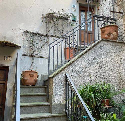 appartamento in vendita a Ronciglione