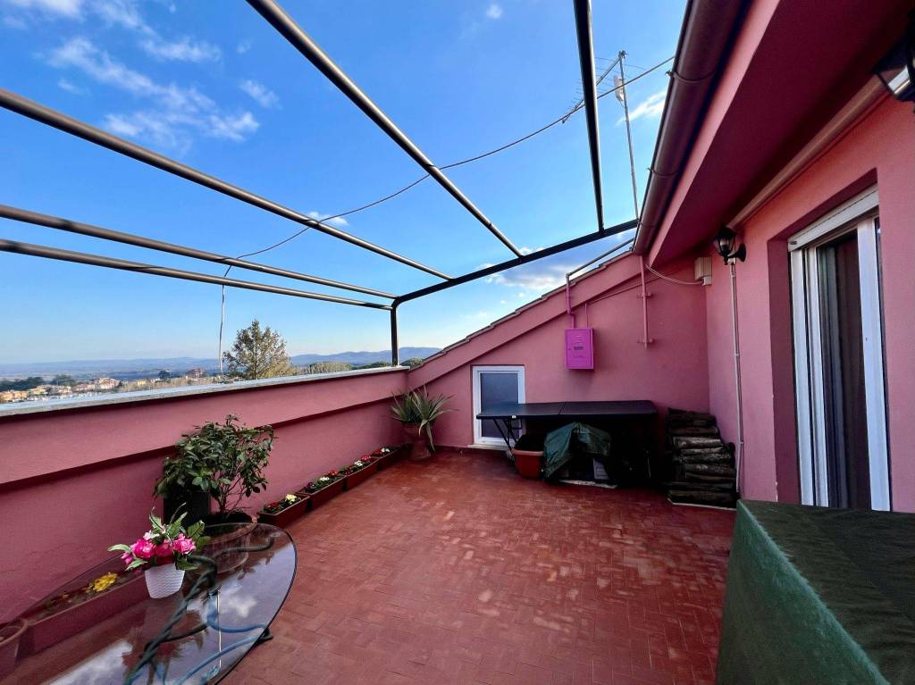 appartamento in vendita a Ronciglione