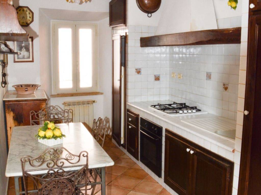 casa indipendente in vendita a Ronciglione